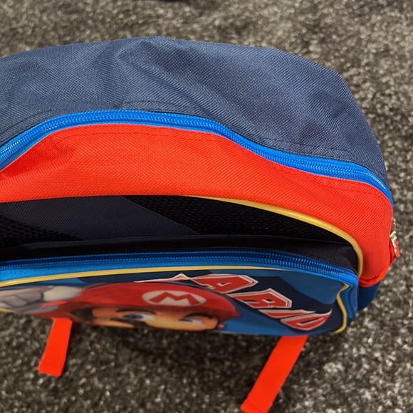 Super Mario Bros. Backpack NWT - Picture 4 of 7